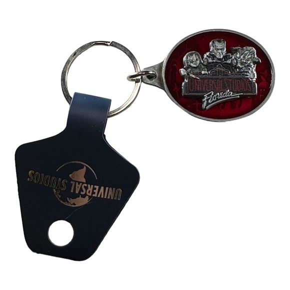 2021 Universal Studios Halloween Horror Nights Marquee Keychain - Picture 1 of 1